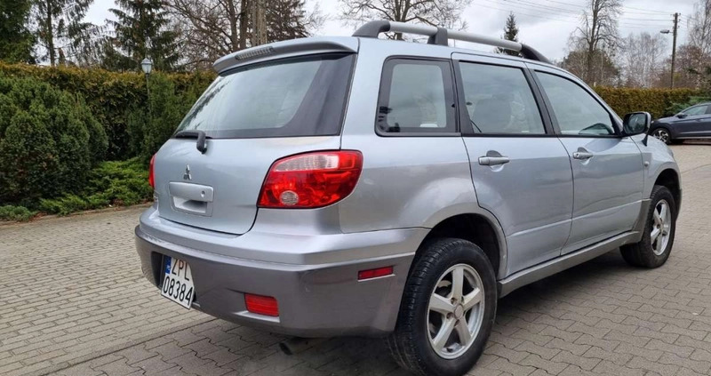 Mitsubishi Outlander cena 9500 przebieg: 277000, rok produkcji 2006 z Łaszczów małe 352